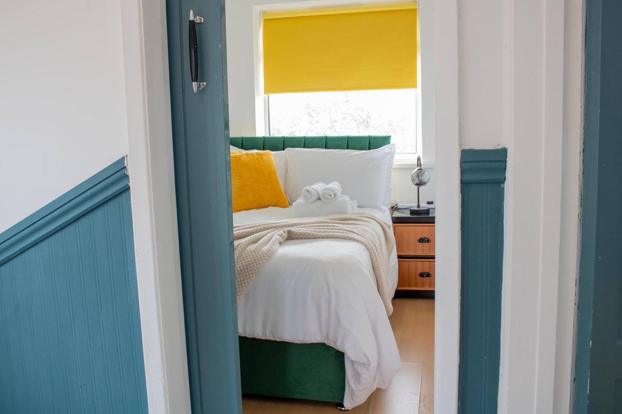 Harvard House, Stylish 3 Bedroom House In Solihull 5 Mins To The Nec, Bhx ,Jlr With Free Parking Birmingham Esterno foto